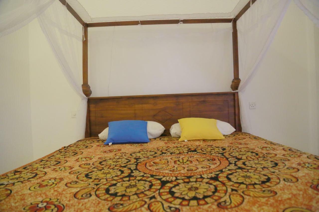 Gihan Guesthouse Mirissa Eksteriør billede