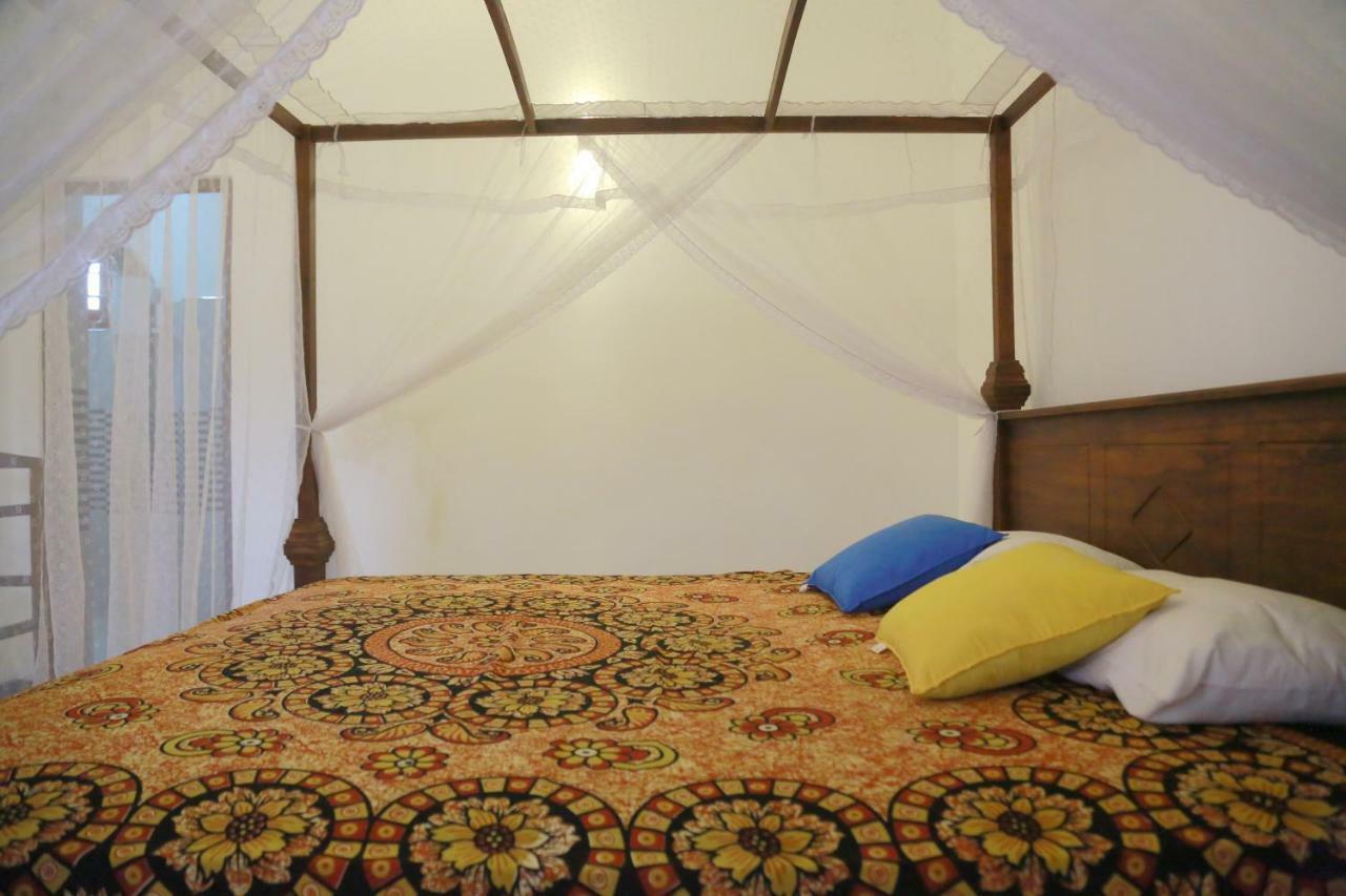 Gihan Guesthouse Mirissa Eksteriør billede